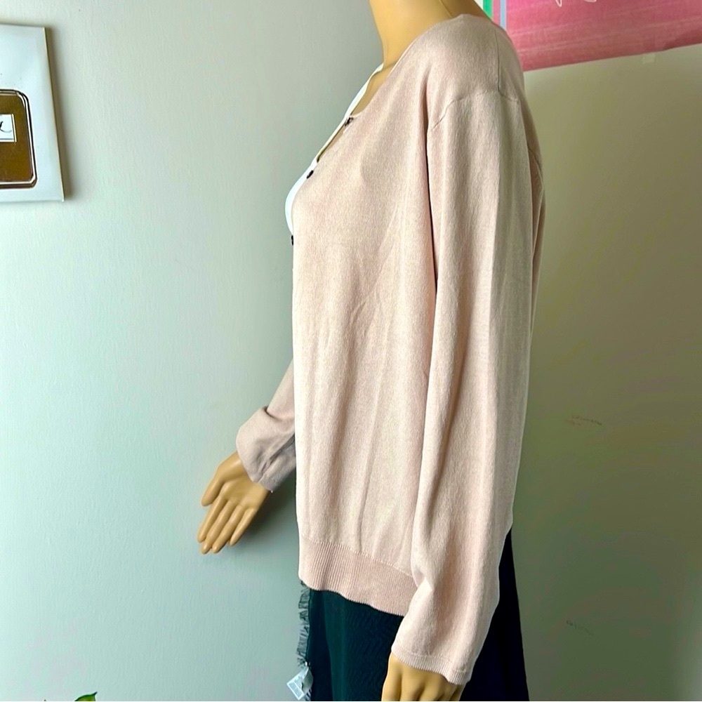 H&M cardigan - Picture 3 of 9